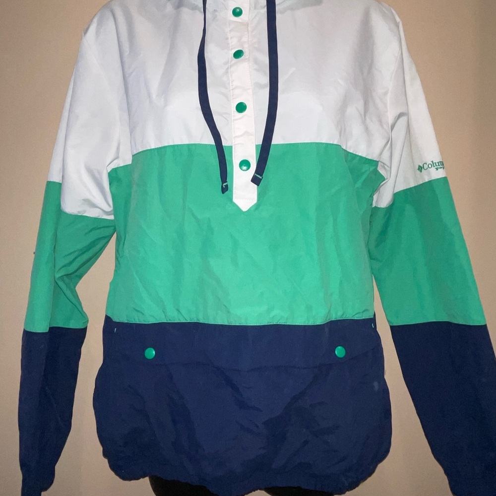 Columbia windbreaker